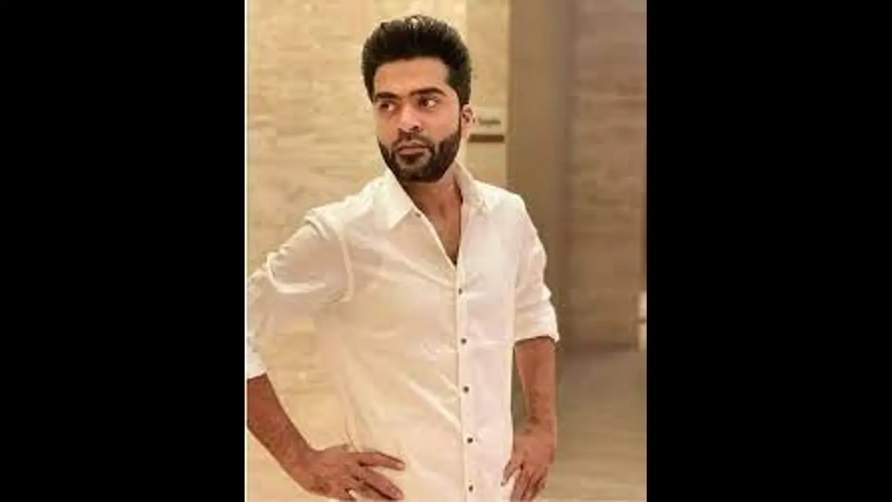 Simbu prayed in 100 temples : அடடா...100 கோவில்களில் வேண்டுதல் செய்த சிம்பு...எதற்கு தெரியுமா? Simbu prayed in 100 temples : அடடா...100 கோவில்களில் வேண்டுதல் செய்த சிம்பு...எதற்கு தெரியுமா?