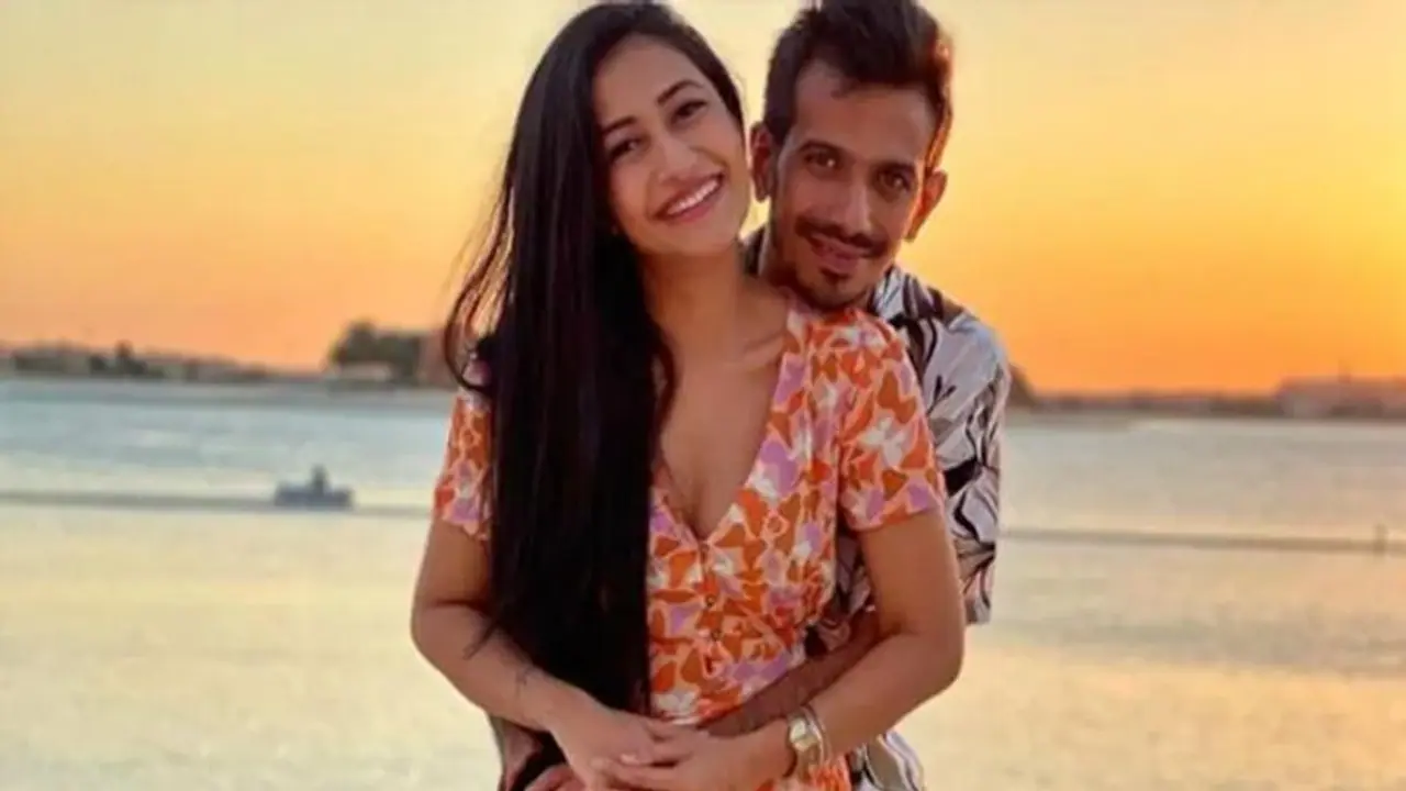 மனைவியை பிரியும் யுஸ்வேந்திர சாஹல்..? இன்ஸ்டாகிராம் சர்ச்சைக்கு முற்றுப்புள்ளி வைத்த சாஹல் மனைவியை பிரியும் யுஸ்வேந்திர சாஹல்..? இன்ஸ்டாகிராம் சர்ச்சைக்கு முற்றுப்புள்ளி வைத்த சாஹல்