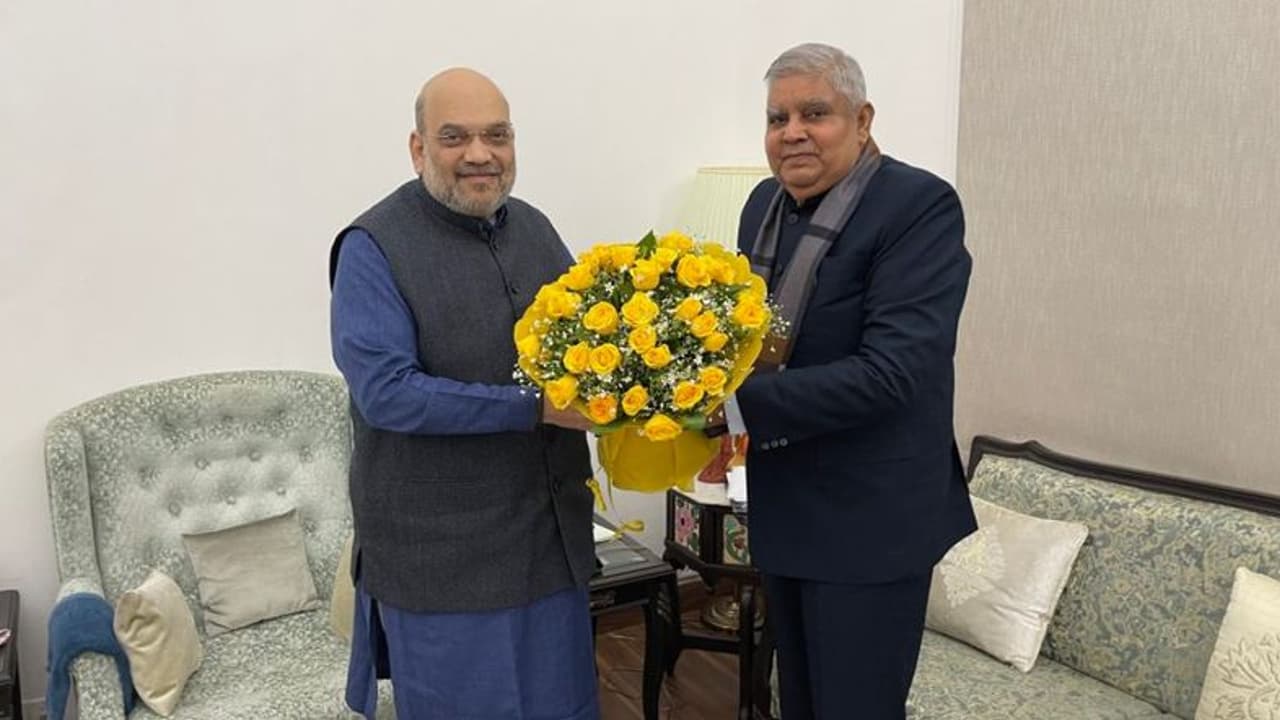 Governor Meet Amit Shah: পুরভোটের ফল প্রকাশের পরের দিনই শাহ দরবারে ধনখড় Governor Meet Amit Shah: পুরভোটের ফল প্রকাশের পরের দিনই শাহ দরবারে ধনখড়