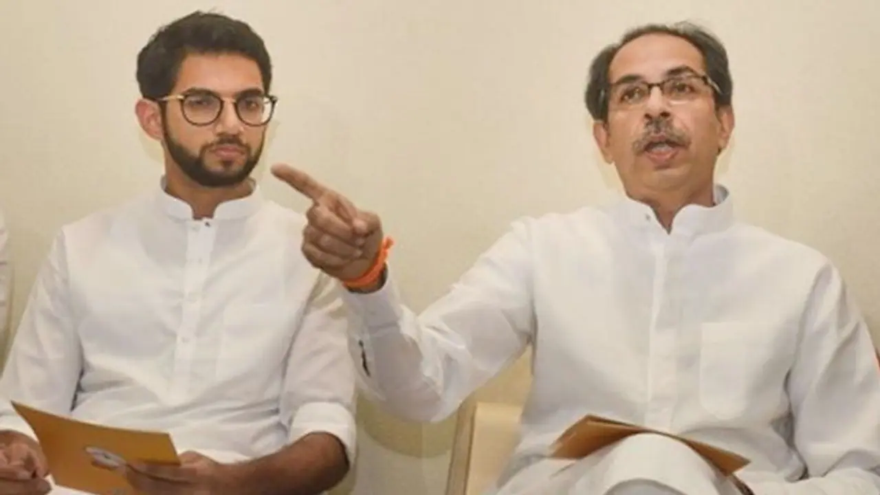 उद्धव ठाकरे की तबीयत बिगड़ी, क्या बेटे को मिलेगी कुर्सी! BJP ने कहा आदित्य को बना दो महाराष्ट्र का मुख्यमंत्री उद्धव ठाकरे की तबीयत बिगड़ी, क्या बेटे को मिलेगी कुर्सी! BJP ने कहा आदित्य को बना दो महाराष्ट्र का मुख्यमंत्री