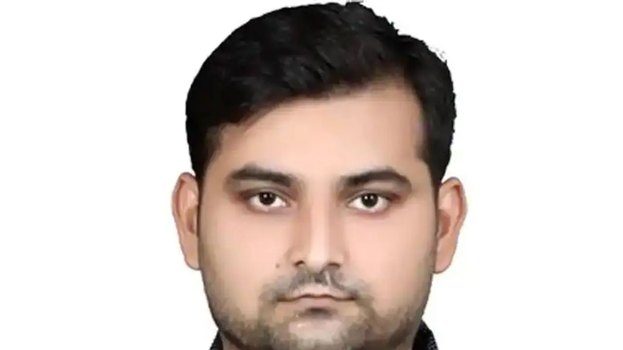 प्राइवेट सेक्टर की जॉब छोड़कर शुरू की तैयारी, नतीजा- तीसरे अटेम्प्ट में आशीष में क्रैक किया UPSC 2020