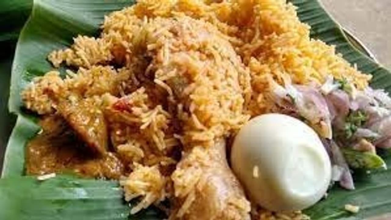 Biryani : தெறிக்கவிட்ட பிரியாணி பிரியர்கள் ..ஸ்விகி வெளியிட்ட செம அப்டேட்..... Biryani : தெறிக்கவிட்ட பிரியாணி பிரியர்கள் ..ஸ்விகி வெளியிட்ட செம அப்டேட்.....