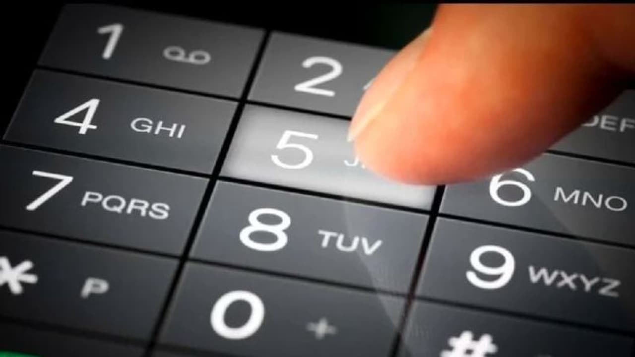 ఫోన్ ట్యాపింగ్ కేసు: మాజీ డీసీపీ రాధాకిషన్ రావుకు 14 రోజుల రిమాండ్ ఫోన్ ట్యాపింగ్ కేసు: మాజీ డీసీపీ రాధాకిషన్ రావుకు 14 రోజుల రిమాండ్