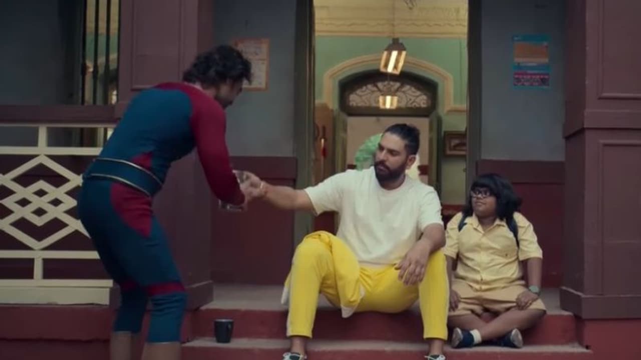 Minnal Murali Promo : യുവരാജിന്റെ സ്പീഡ് ടെസ്റ്റിൽ 'മിന്നൽ മുരളി' പാസ്സാകുമോ? വീഡിയോ Minnal Murali Promo : യുവരാജിന്റെ സ്പീഡ് ടെസ്റ്റിൽ 'മിന്നൽ മുരളി' പാസ്സാകുമോ? വീഡിയോ