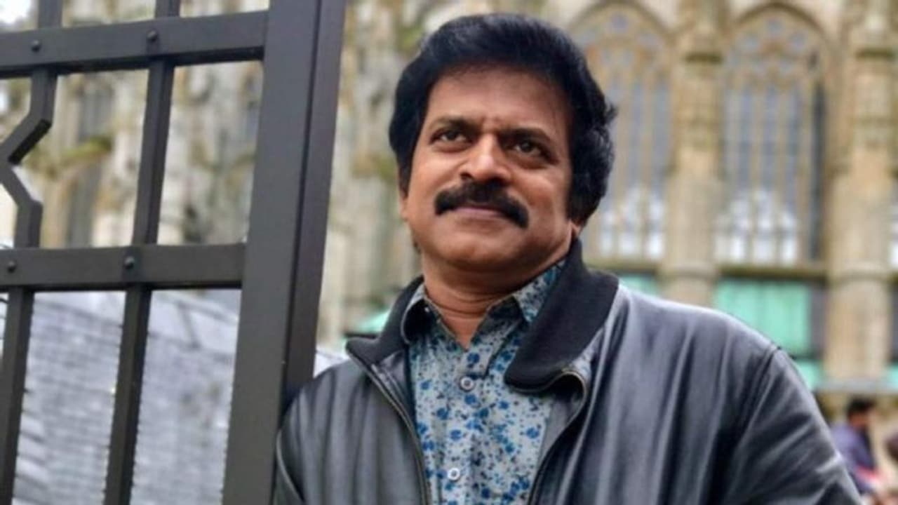 జగన్ సార్.. మాకు కూడా వరాలు ఇవ్వండి.. మీ నాన్నగారి అభిమానినన్న బ్రహ్మాజీ జగన్ సార్.. మాకు కూడా వరాలు ఇవ్వండి.. మీ నాన్నగారి అభిమానినన్న బ్రహ్మాజీ