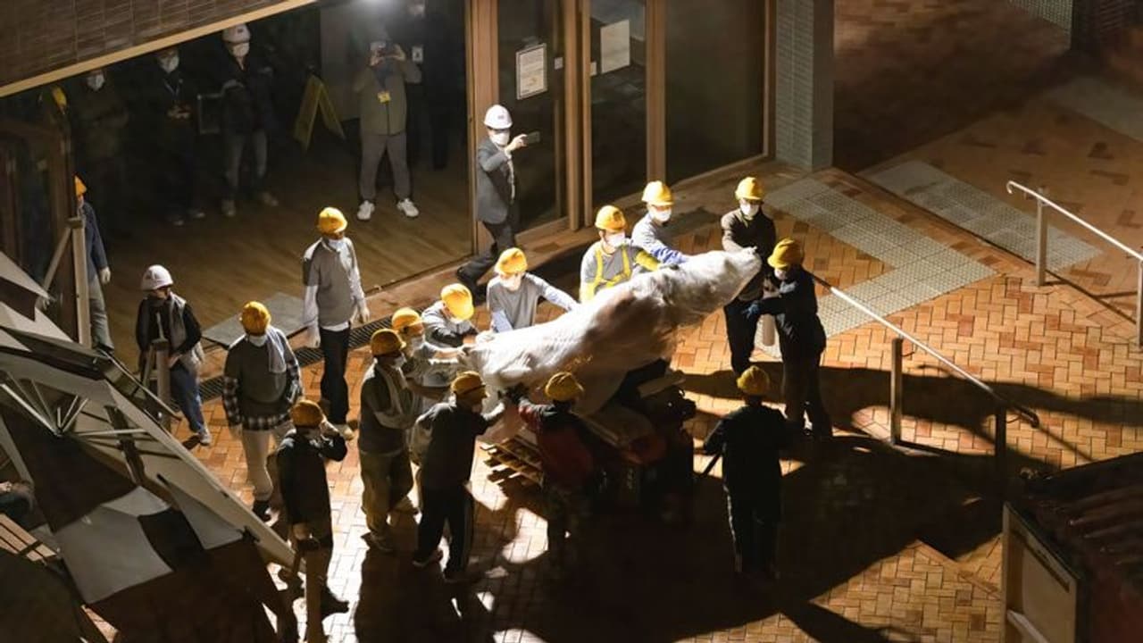 Tiananmen Square: ചൈന കണ്ണുരുട്ടി, പ്രതിഷേധ സ്മാരകങ്ങള് വീണ്ടും തച്ചുടച്ച് ഹോങ്കോംഗ് Tiananmen Square: ചൈന കണ്ണുരുട്ടി, പ്രതിഷേധ സ്മാരകങ്ങള് വീണ്ടും തച്ചുടച്ച് ഹോങ്കോംഗ്