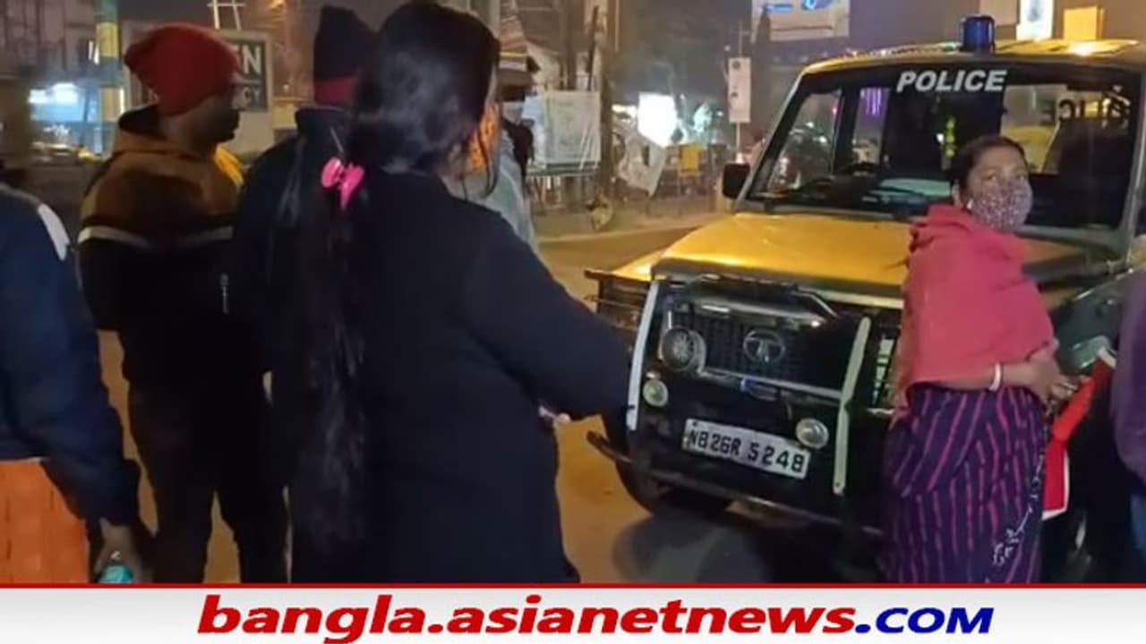 Child Molestation: পুলিশ কোয়ার্টারে ১০ বছরের এক নাবালিকার শ্লীলতাহানি, ব্যাপক চাঞ্চল্য বরানগরে Child Molestation: পুলিশ কোয়ার্টারে ১০ বছরের এক নাবালিকার শ্লীলতাহানি, ব্যাপক চাঞ্চল্য বরানগরে