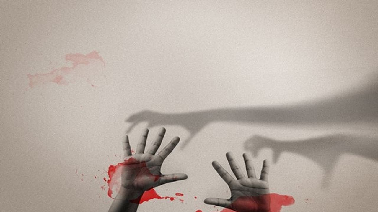 మోక్షం అంటూ... మూఢత్వంతో కుటుంబాన్ని బలితీసుకున్న వ్య‌క్తి