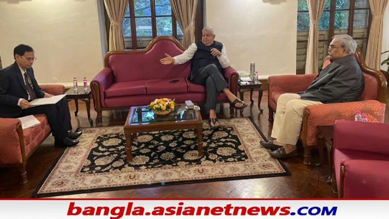 Municipal Election 2021: বকেয়া পুরভোটে কেন্দ্রীয় বাহিনীর পরামর্শ, কমিশনারকে কী বার্তা রাজ্যপালের Municipal Election 2021: বকেয়া পুরভোটে কেন্দ্রীয় বাহিনীর পরামর্শ, কমিশনারকে কী বার্তা রাজ্যপালের