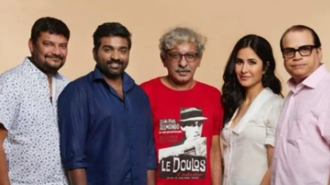 Vicky Kaushal's wife Katrina Kaif back on set, announces 'Merry Christmas', details inside