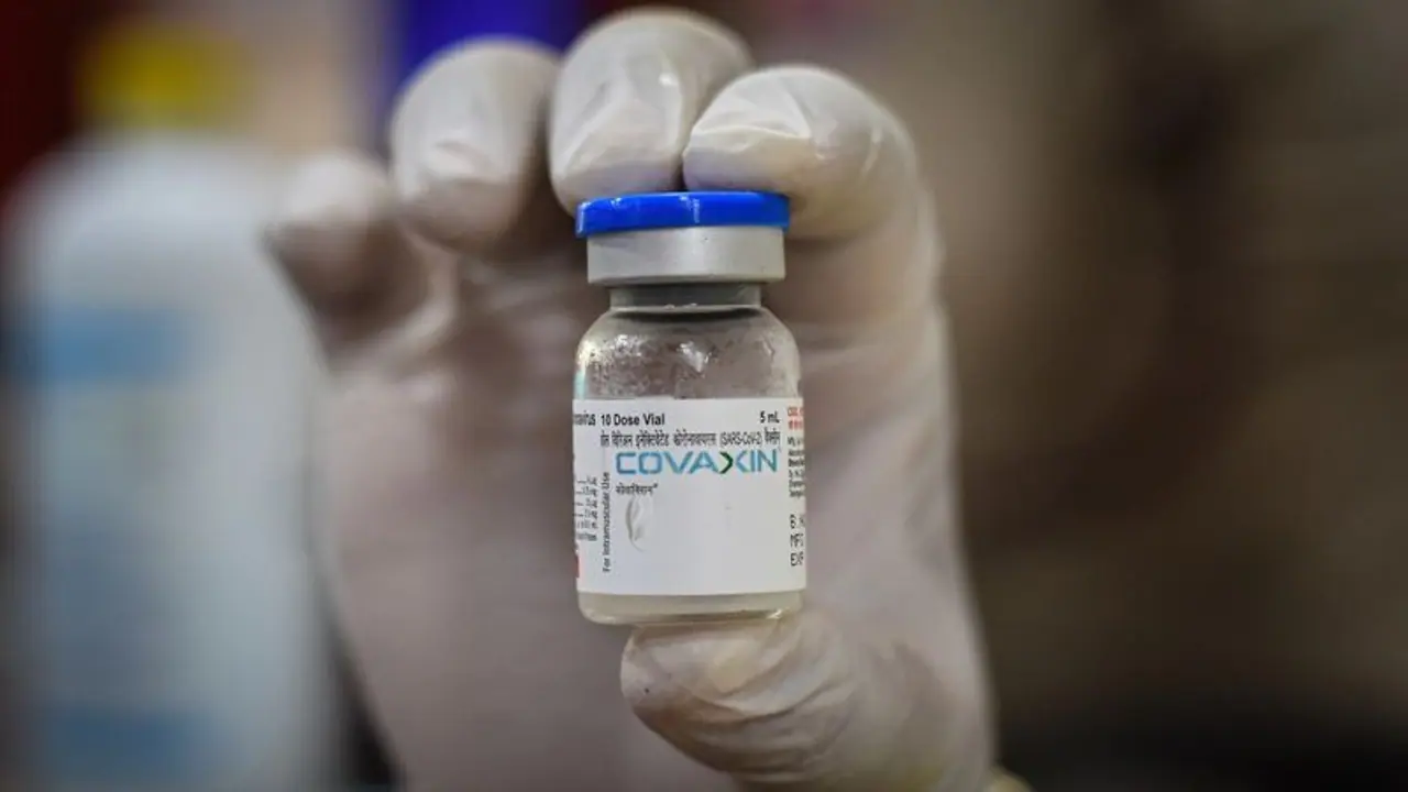 covaxin vaccince: குறையும் கொரோனா ! கோவாக்ஸின் தடூப்பூசி தயாரிப்பை குறைக்கும் பாரத் பயோடெக் நிறுவனம் covaxin vaccince: குறையும் கொரோனா ! கோவாக்ஸின் தடூப்பூசி தயாரிப்பை குறைக்கும் பாரத் பயோடெக் நிறுவனம்