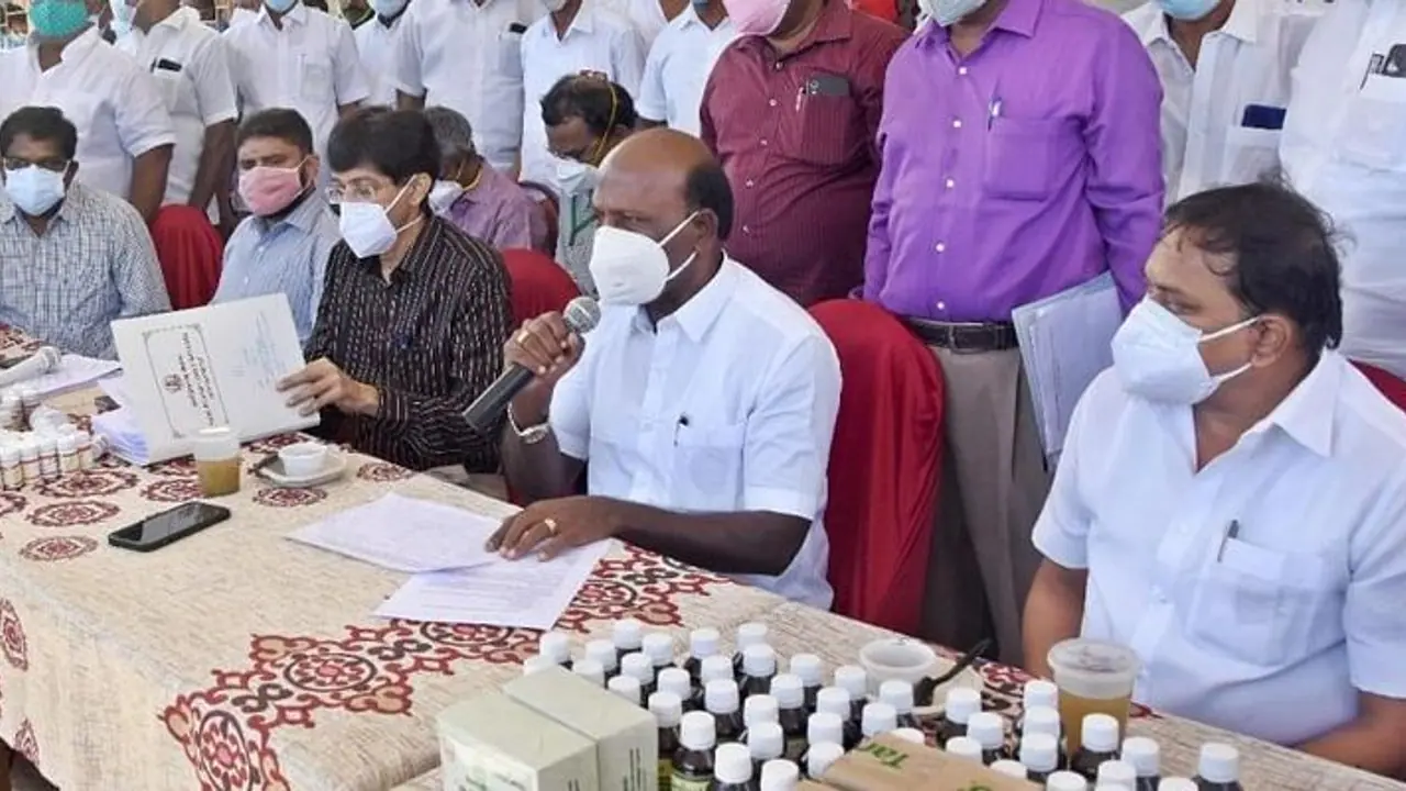 வரும் நாட்களில் கொரோனா எண்ணிக்கை உச்சம் தொடும்.. ஆனால்..! அமைச்சர் பரபரப்பு பேட்டி.. வரும் நாட்களில் கொரோனா எண்ணிக்கை உச்சம் தொடும்.. ஆனால்..! அமைச்சர் பரபரப்பு பேட்டி..