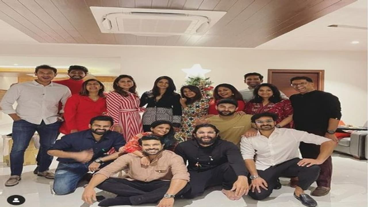 Mega Familly: ఒకే ఫ్రేమ్ లో మెగా హీరోలు.. పండగ చేసుకుంటున్న ఫ్యాన్స్... Mega Familly: ఒకే ఫ్రేమ్ లో మెగా హీరోలు.. పండగ చేసుకుంటున్న ఫ్యాన్స్...