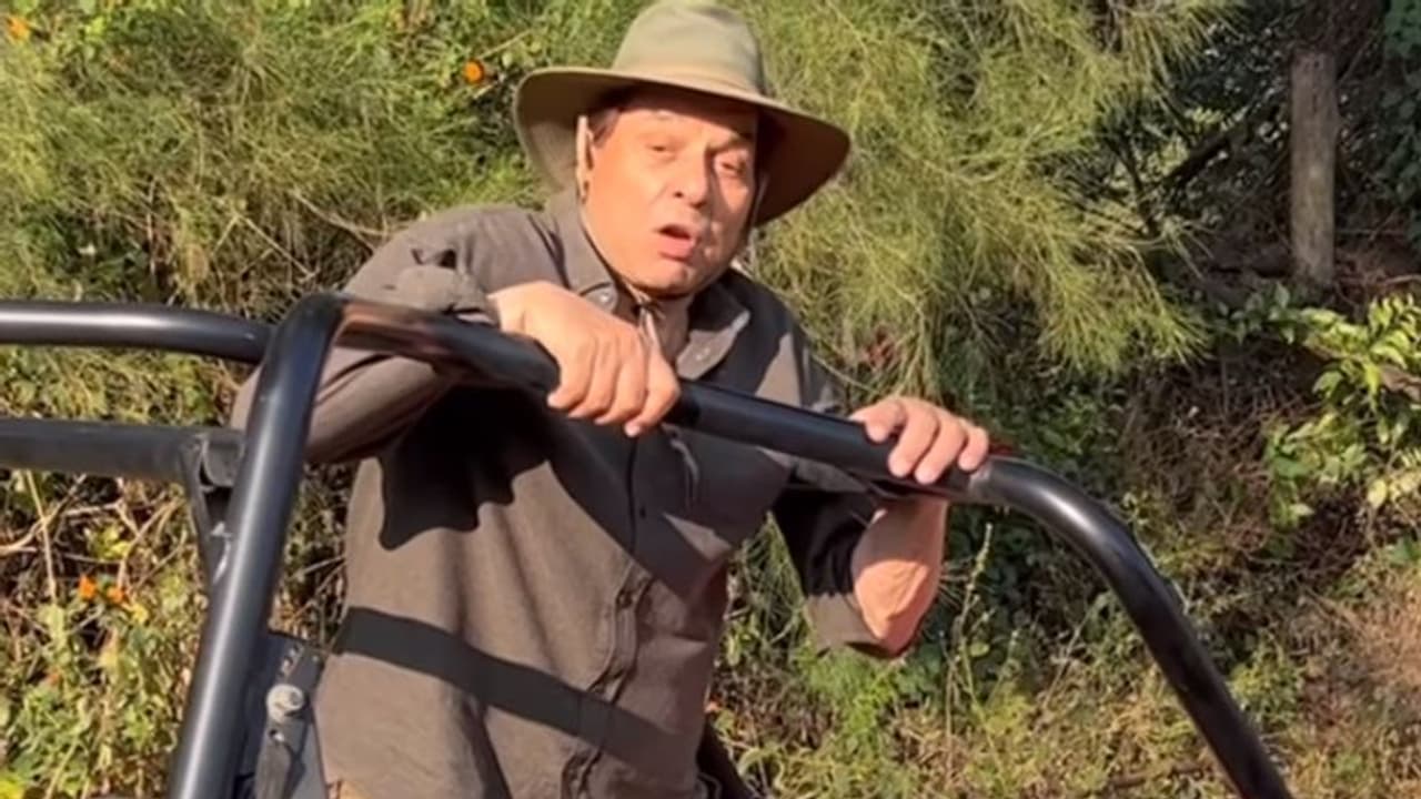 86 साल के Dharmendra अपने फॉर्महाउस में लगवा रहे प्याज, खेती बाड़ी को लेकर एक्टर ने बताया फ्यूचर प्लान 86 साल के Dharmendra अपने फॉर्महाउस में लगवा रहे प्याज, खेती बाड़ी को लेकर एक्टर ने बताया फ्यूचर प्लान