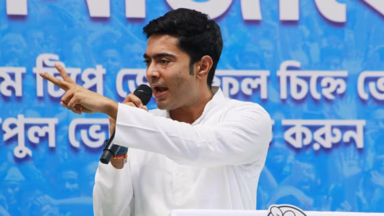 আজ শুভেন্দুর খাসতালুকে মেগাসভা অভিষেকের, হলদিয়ায় কী বার্তা দেবেন তৃণমূলের যুবরাজ