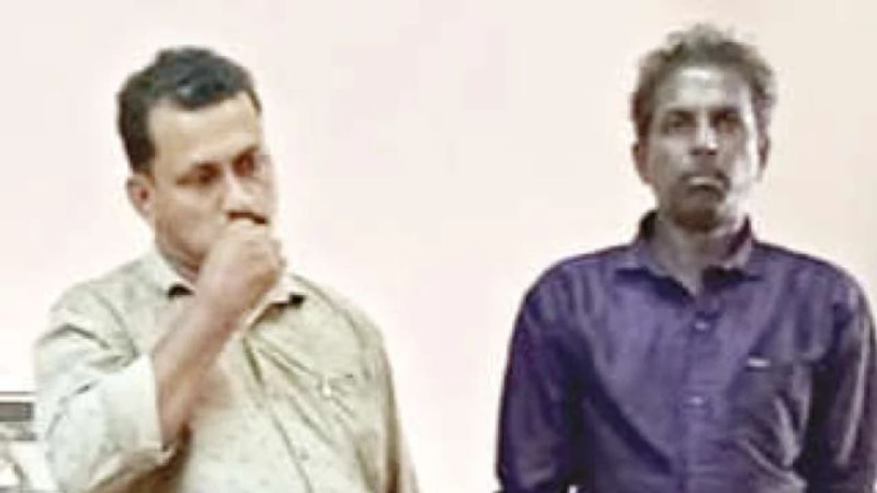 വീട് വാടകയ്ക്കെടുത്ത് ചാരായവാറ്റ്, നെടുമങ്ങാട് രണ്ട് പേർ പിടിയിൽ വീട് വാടകയ്ക്കെടുത്ത് ചാരായവാറ്റ്, നെടുമങ്ങാട് രണ്ട് പേർ പിടിയിൽ