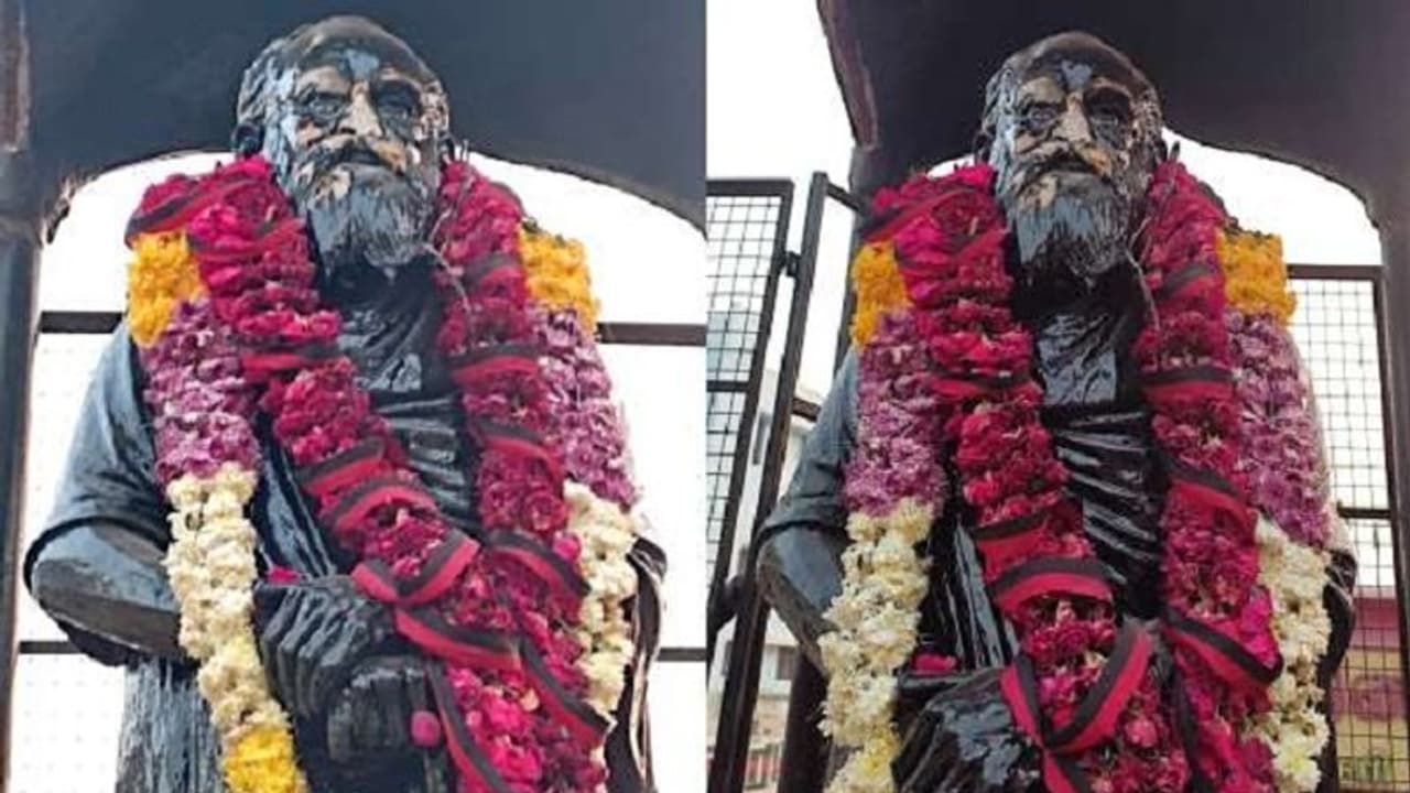 Periyar Statue broken : பெரியார் சிலை மூக்கு உடைப்பு! போலீசில் சரணடைந்த செல்லக்கிளியிடம் தீவிர விசாரணை! Periyar Statue broken : பெரியார் சிலை மூக்கு உடைப்பு! போலீசில் சரணடைந்த செல்லக்கிளியிடம் தீவிர விசாரணை!