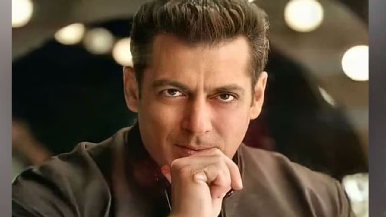 Salman Khan Song Teaser Out: ভক্তদের চমকে দিয়ে ভাইজানের উপহার, প্রকাশ্যে 'Dance With Me' টিজার