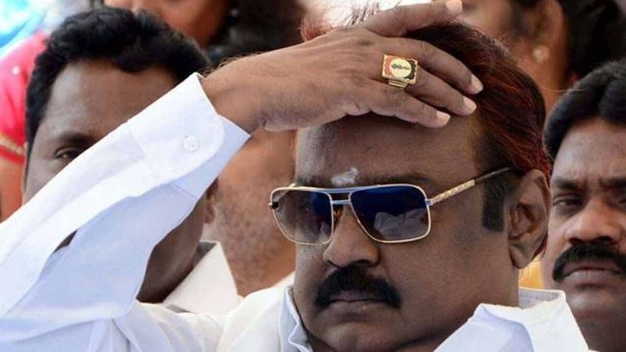 மது அருந்திய மாணவிகளை சும்மாவிடக்கூடாது.. இப்படியே போச்சுனா பாலியல் குற்றம் அதிகரிக்கும்.. கொதிக்கும் கேப்டன் மது அருந்திய மாணவிகளை சும்மாவிடக்கூடாது.. இப்படியே போச்சுனா பாலியல் குற்றம் அதிகரிக்கும்.. கொதிக்கும் கேப்டன்