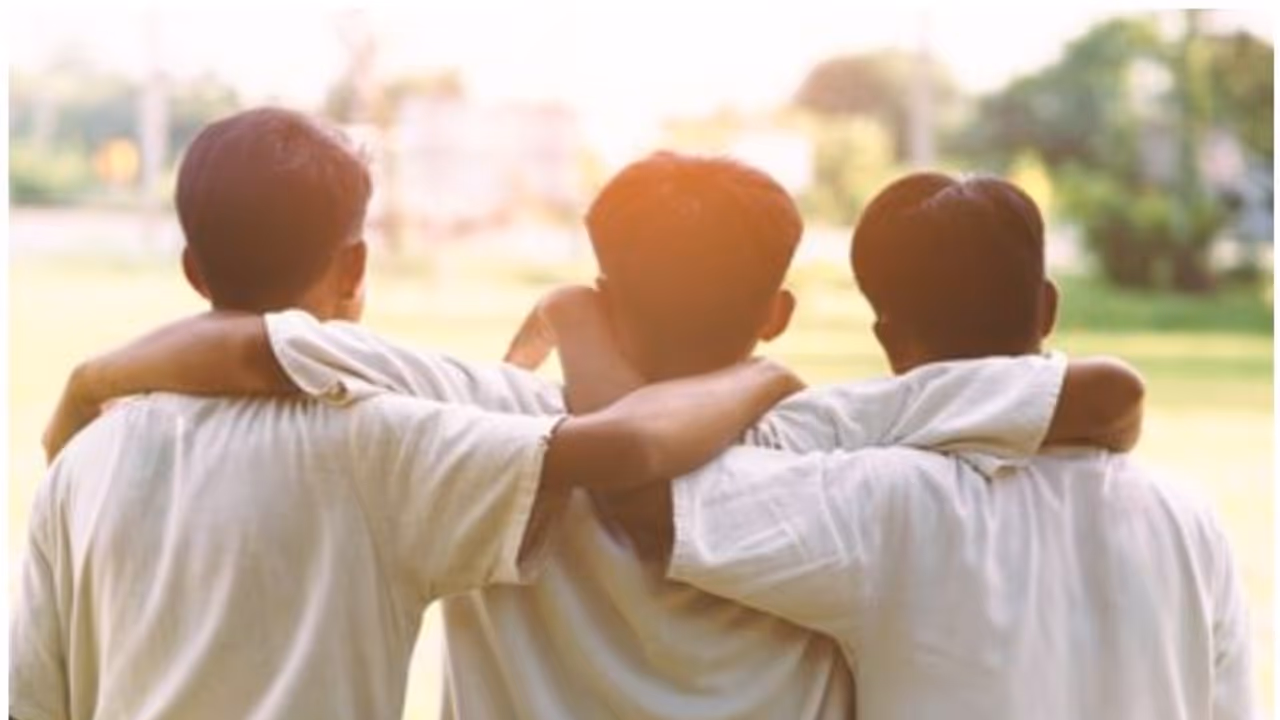 Parenting Tips: ಸಮಯಕ್ಕೆ ಮೊದಲೇ ಯೌವನಕ್ಕೆ ಮಗ ಕಾಲಿಟ್ಟಿದ್ದಾನೆ ಎಂಬುದನ್ನು ಹೀಗೆ ಪತ್ತೆ ಹಚ್ಚಿ Parenting Tips: ಸಮಯಕ್ಕೆ ಮೊದಲೇ ಯೌವನಕ್ಕೆ ಮಗ ಕಾಲಿಟ್ಟಿದ್ದಾನೆ ಎಂಬುದನ್ನು ಹೀಗೆ ಪತ್ತೆ ಹಚ್ಚಿ