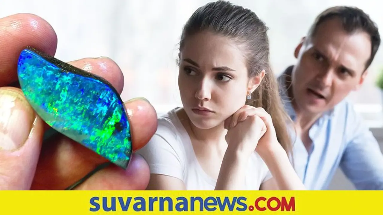 Opal Gemstone : ದಾಂಪತ್ಯದಲ್ಲಿ ಸುಖ ಬೇಕಾ? ಇದನ್ನು ಧರಿಸ್ತಿದ್ದಂತೆ ದೂರವಾಗಲಿದೆ ಪತಿ ಪತ್ನಿ ನಡುವಿನ ಮುನಿಸು