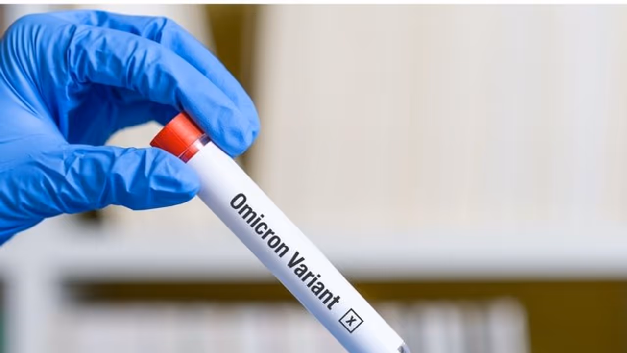 South Africa says Omicron variant peak has passed South Africa says Omicron variant peak has passed