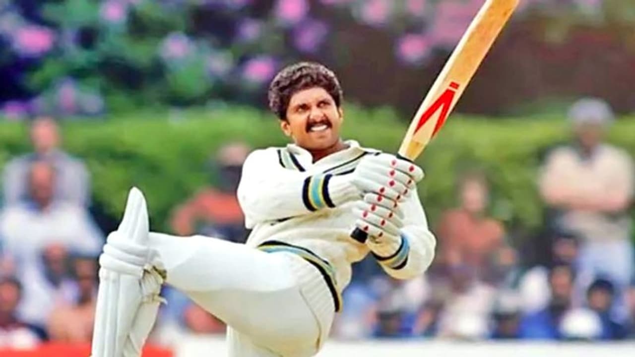 83 Movie Box office Collection: दर्शकों के लिए तरस रही Ranveer Singh की फिल्म, चौथे दिन कमा पाई सिर्फ इतने 83 Movie Box office Collection: दर्शकों के लिए तरस रही Ranveer Singh की फिल्म, चौथे दिन कमा पाई सिर्फ इतने