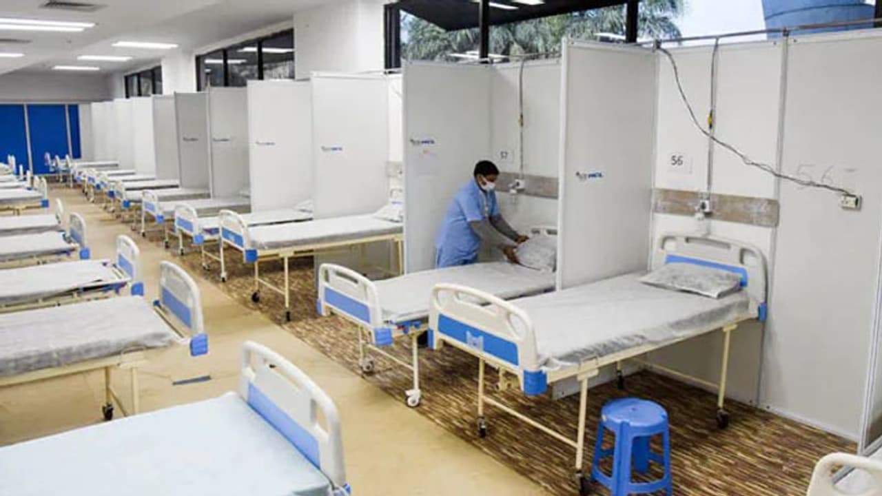 coronavirus: 21 राज्यों में ओमिक्रोन के 781 केस, पर डेल्टा के मुकाबले कम घातक, दिल्ली में पॉजिटिविटी रेट 1% coronavirus: 21 राज्यों में ओमिक्रोन के 781 केस, पर डेल्टा के मुकाबले कम घातक, दिल्ली में पॉजिटिविटी रेट 1%