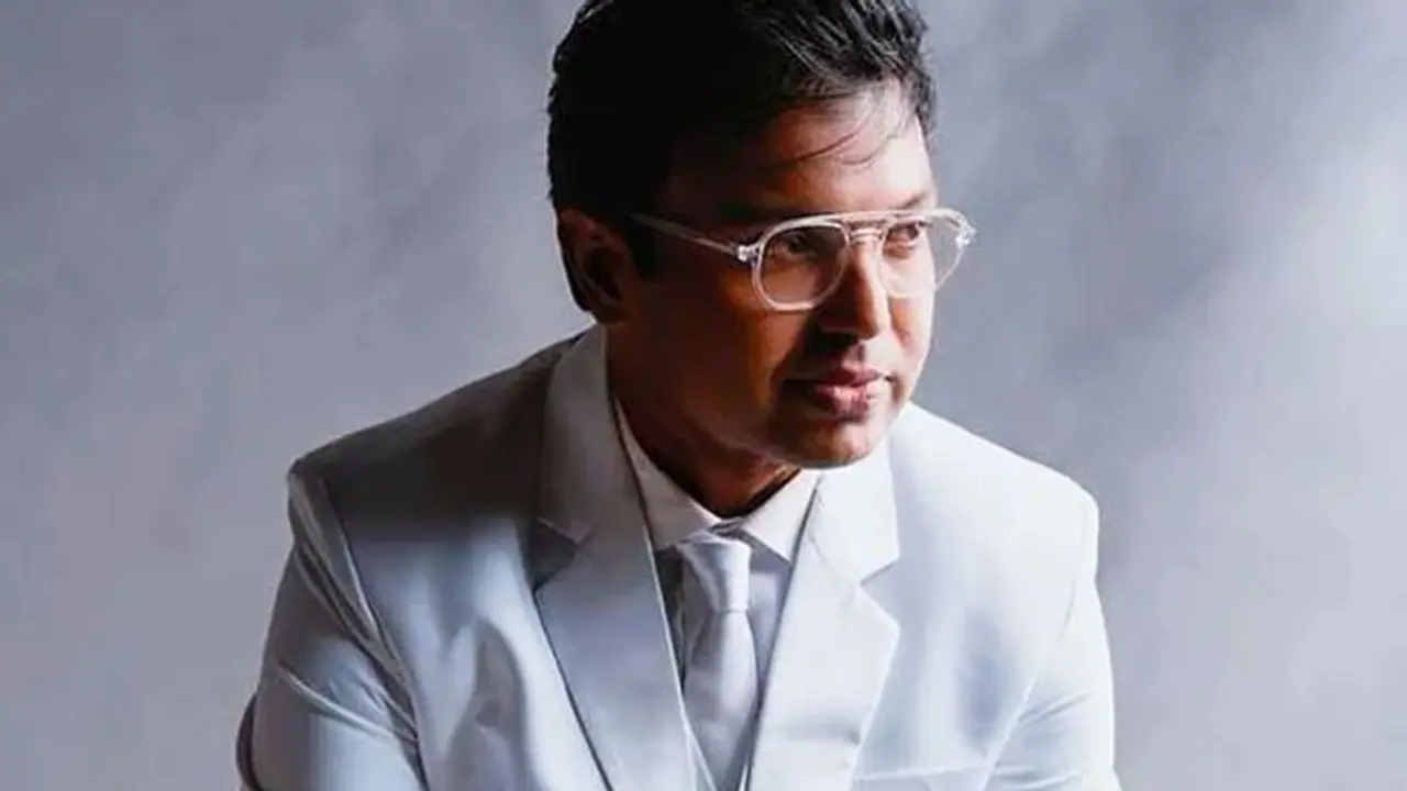 D Imman : கௌரவ டாக்டர் பட்டம் பெற்ற இசையமைப்பாளர் டி.இமான் ..குவியும் வாழ்த்துக்கள் D Imman : கௌரவ டாக்டர் பட்டம் பெற்ற இசையமைப்பாளர் டி.இமான் ..குவியும் வாழ்த்துக்கள்