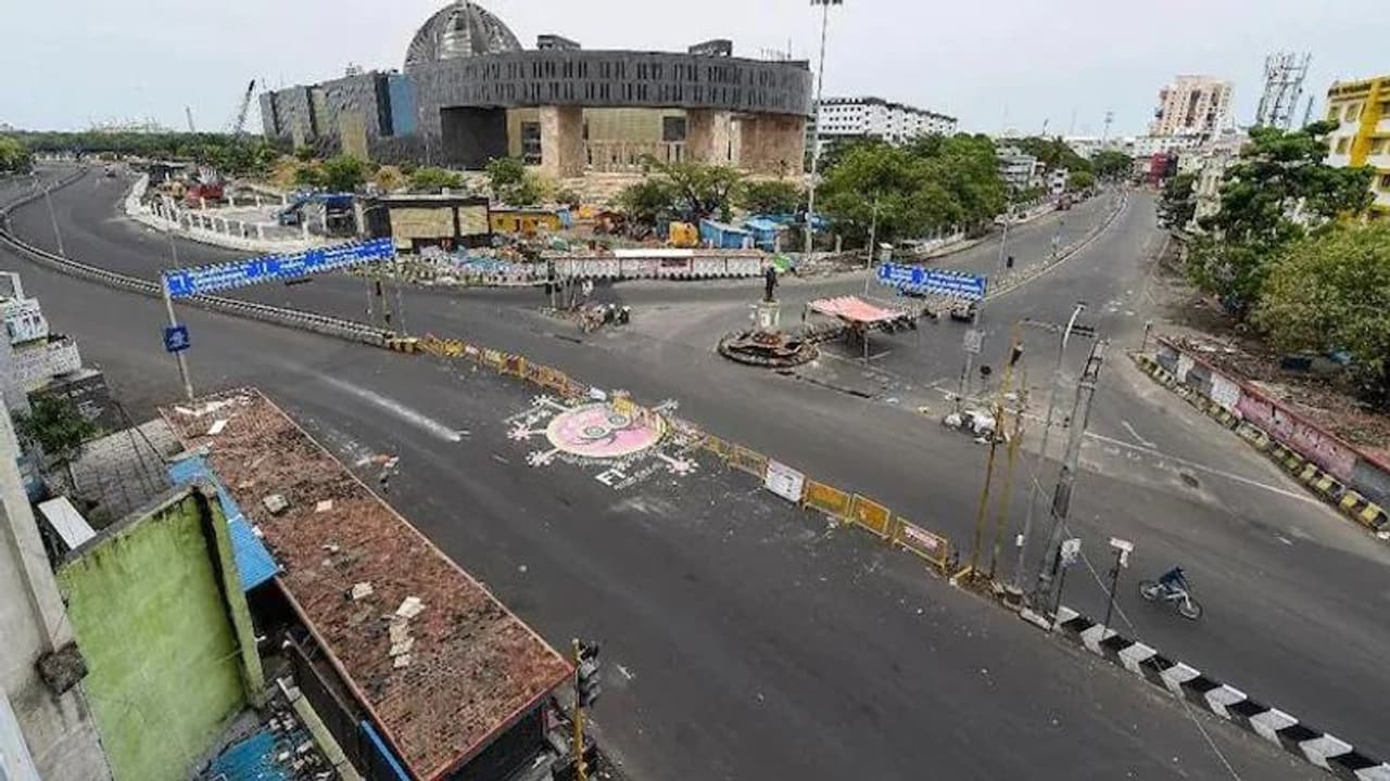 டெல்டா போன்று தீவிரமாக ஒமைக்ரான் இல்லை..? இனி முழு ஊரடங்கு இருக்காதா..? மருத்துவர்கள் சொல்வது என்ன..?