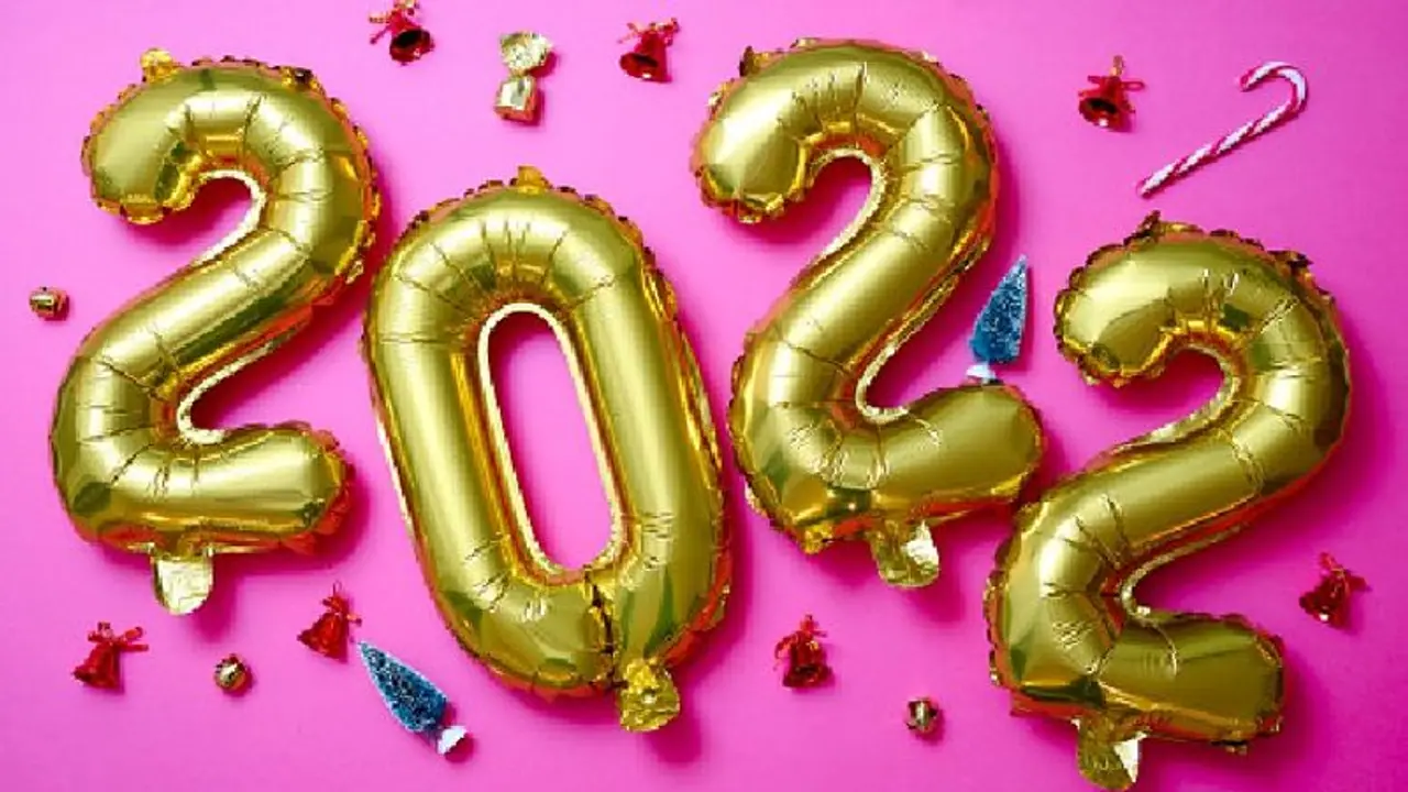 New Year Party At Home: ওমিক্রনে ঘরবন্দি, বাড়িতেই নিউ ইয়ার পার্টি উদযাপনের ১০ উপায় New Year Party At Home: ওমিক্রনে ঘরবন্দি, বাড়িতেই নিউ ইয়ার পার্টি উদযাপনের ১০ উপায়