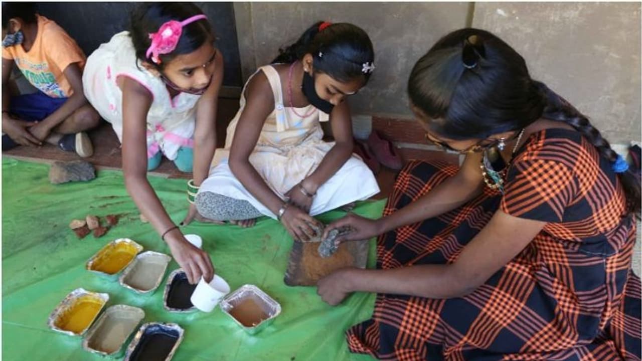 വരകളില്‍ കാട് പൂക്കുന്നു; ഗോത്ര വിദ്യാര്‍ഥികള്‍ക്ക് വേറിട്ട അനുഭവം പകര്‍ന്ന് 'മൂടെച്ചുളു' ക്യാമ്പ്