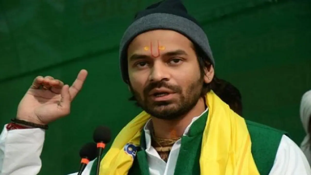 Lalu Yadav के बड़े बेटे Tej Pratap के खिलाफ केस दर्ज, लगा यह आरोप Lalu Yadav के बड़े बेटे Tej Pratap के खिलाफ केस दर्ज, लगा यह आरोप