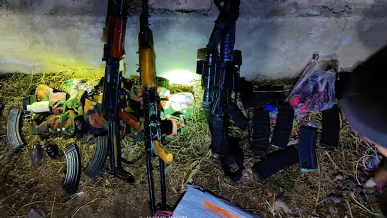 जम्मू कश्मीर में सुरक्षाबलों को बड़ी सफलता, 12 घंटे के अंदर 'जैश' के 6 आतंकवादियों का एनकाउंटर, एक जवान शहीद