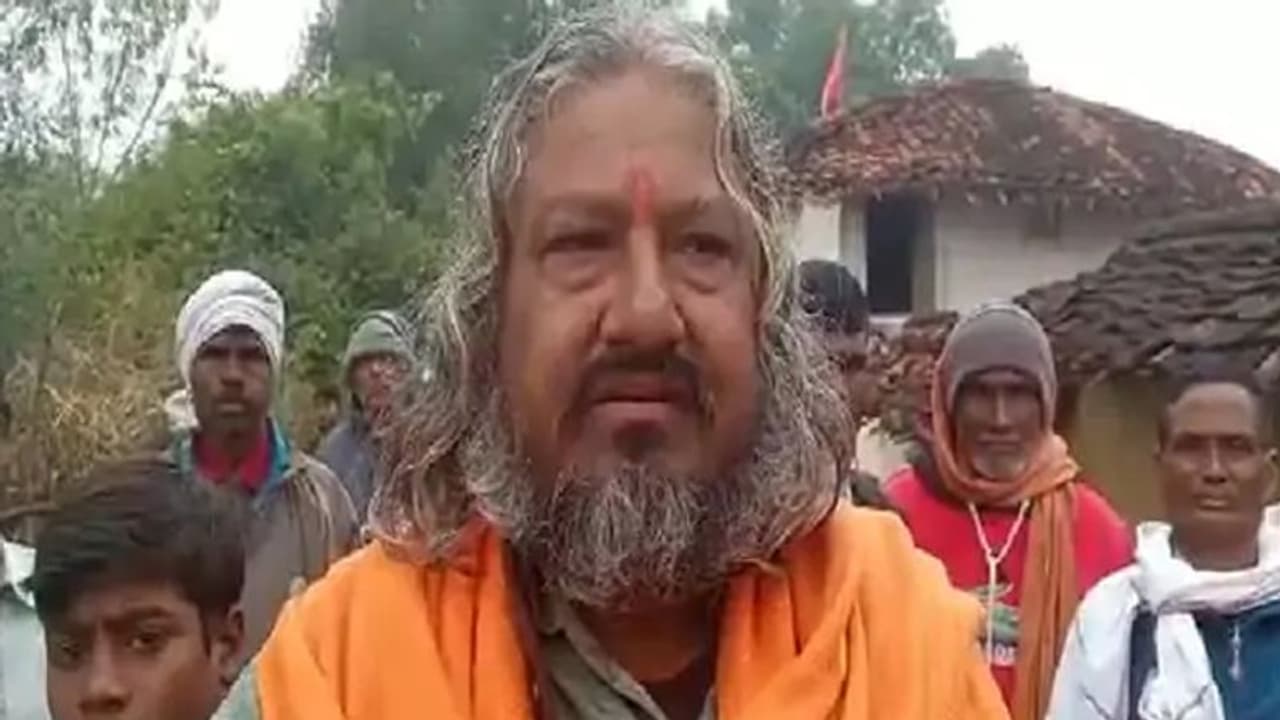 MP में सरपंच के एक प्रत्याशी ऐसे भी: चुनाव रद्द तो बैंड बाजे से निकाली बारात, दिल्ली से आए थे इलेक्शन लड़ने