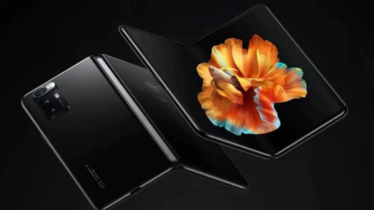 Just got a foldable smartphone? 5 essential tips to extend its lifespan