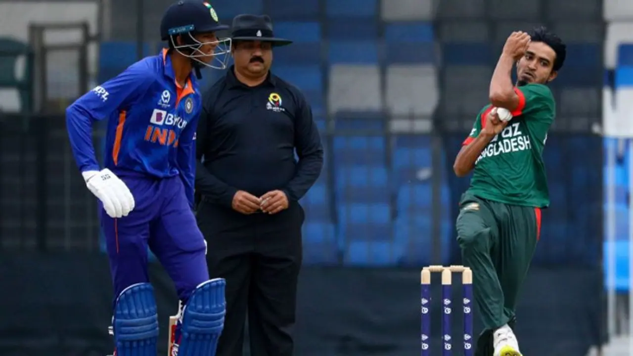 ACC U19 Asia Cup 2021 : ಬಾಂಗ್ಲಾದೇಶವನ್ನು ಮಣಿಸಿ ಫೈನಲ್ ಗೇರಿದ ಭಾರತ ACC U19 Asia Cup 2021 : ಬಾಂಗ್ಲಾದೇಶವನ್ನು ಮಣಿಸಿ ಫೈನಲ್ ಗೇರಿದ ಭಾರತ