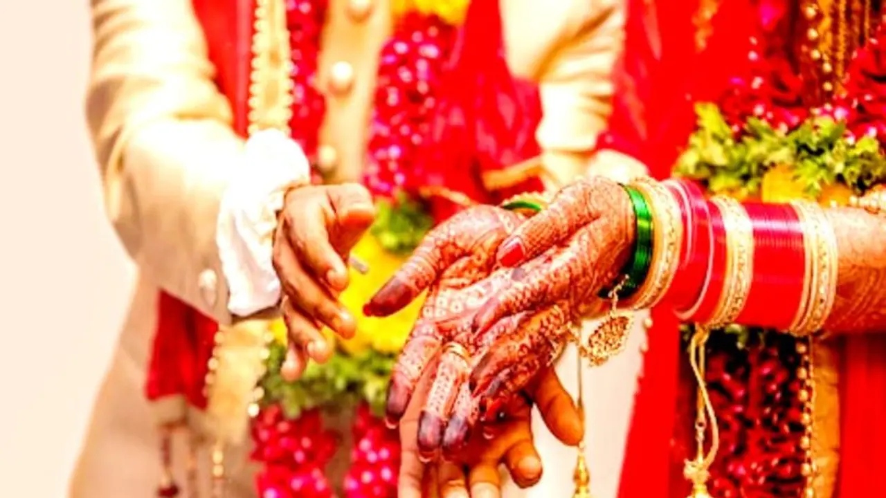 ಸ್ತ್ರೀ ವಿವಾಹ ವಯಸ್ಸು ಕುರಿತ ಸಮಿತಿಯಲ್ಲಿ ಒಬ್ಬಳೇ ಮಹಿಳಾ ಸಂಸದೆ! ಸ್ತ್ರೀ ವಿವಾಹ ವಯಸ್ಸು ಕುರಿತ ಸಮಿತಿಯಲ್ಲಿ ಒಬ್ಬಳೇ ಮಹಿಳಾ ಸಂಸದೆ!