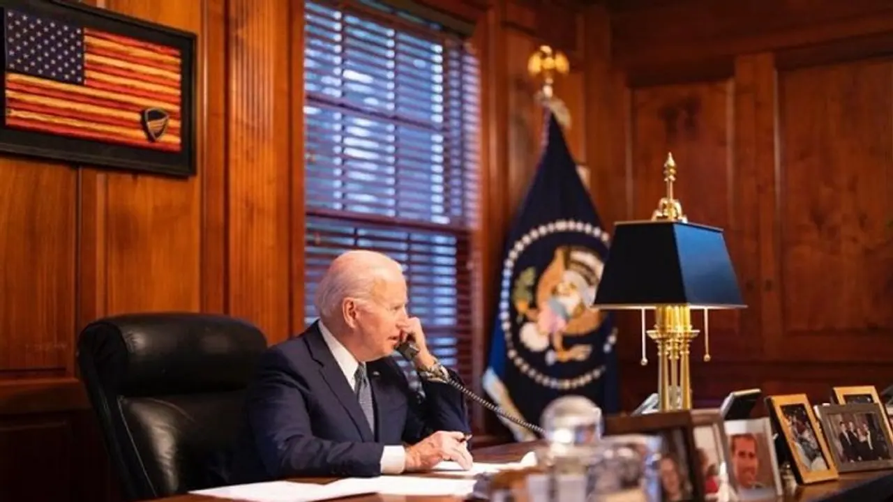 अमेरिकी राष्ट्रपति Joe Biden ने की Vladimir Putin से बात, कहा Ukraine के साथ कम करें तनाव अमेरिकी राष्ट्रपति Joe Biden ने की Vladimir Putin से बात, कहा Ukraine के साथ कम करें तनाव