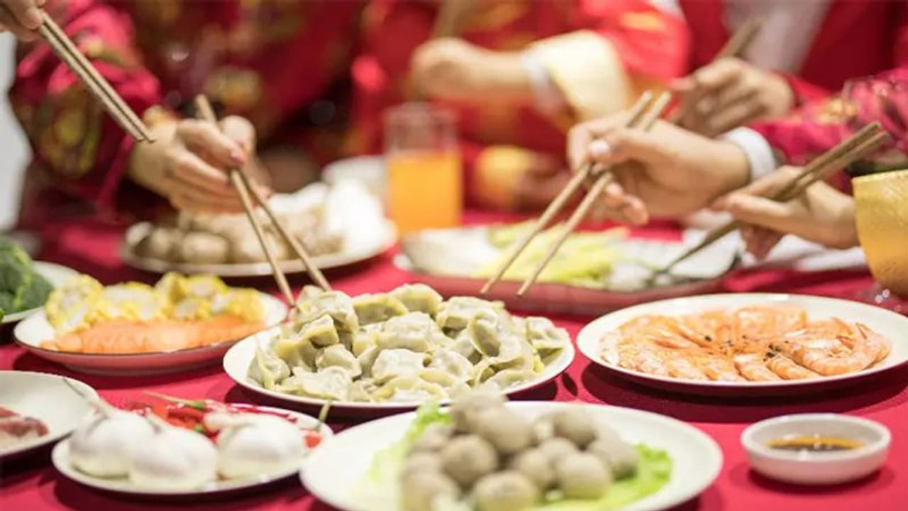 এই ৭টি খাবার একসঙ্গে খান নাকি, ওজন বাড়ছে দ্বিগুণ হারে, জানেন? এই ৭টি খাবার একসঙ্গে খান নাকি, ওজন বাড়ছে দ্বিগুণ হারে, জানেন?