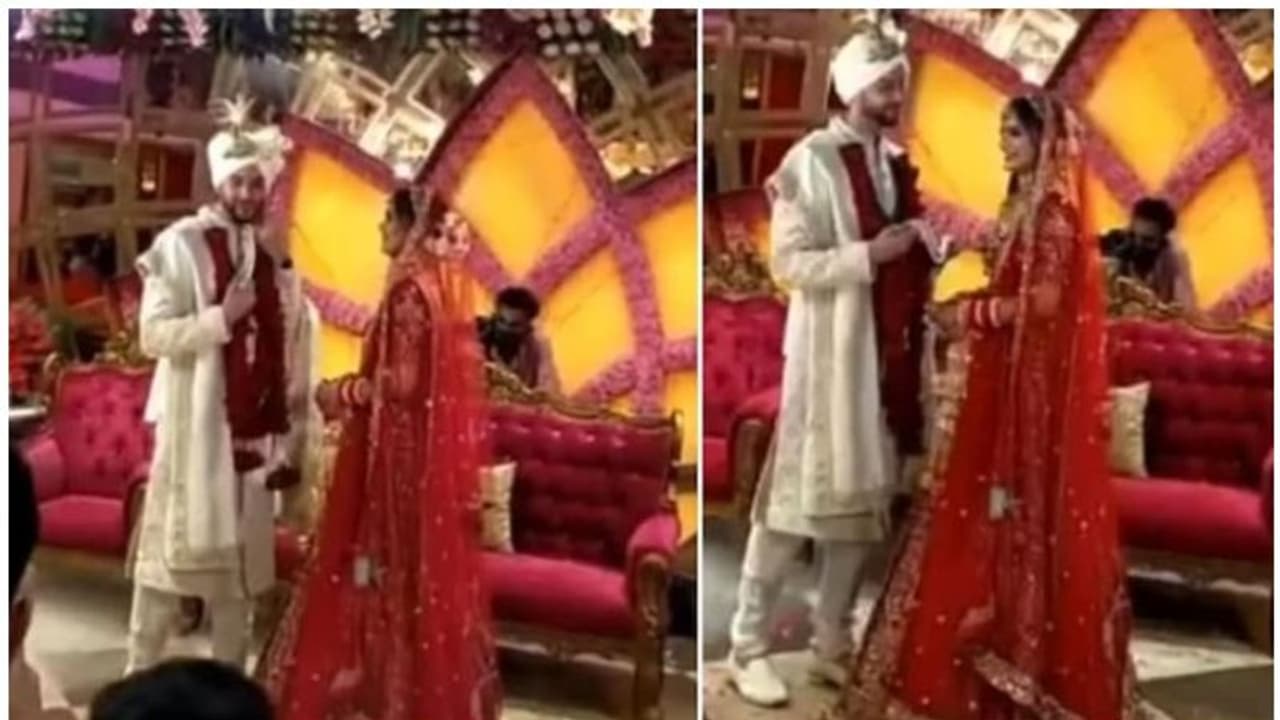 viral video : രസകരമായ വീഡിയോ; വിവാഹ ചടങ്ങിനിടെ വരൻ വധുവിനോട് ചുംബനം ചോദിച്ചു, വധു ചെയ്തതു...