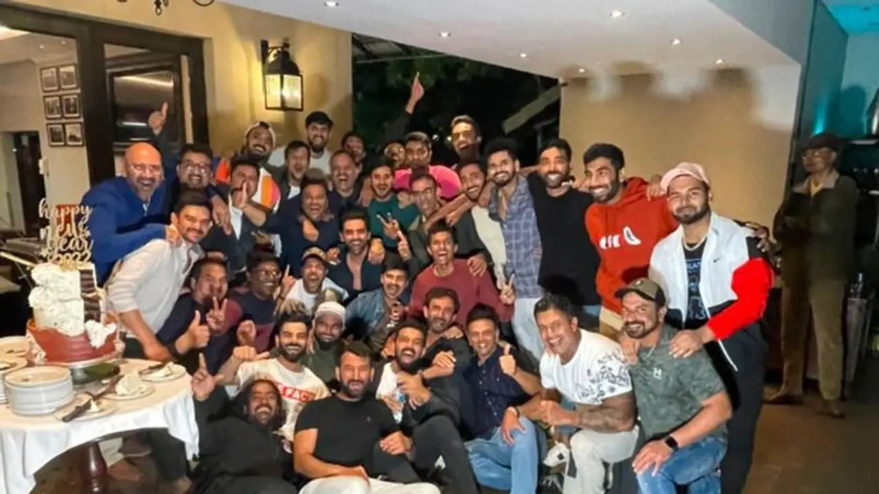 Happy New Year 2022: ಹೊಸ ವರ್ಷಕ್ಕೆ ಶುಭಕೋರಿದ ಕ್ರೀಡಾತಾರೆಯರು Happy New Year 2022: ಹೊಸ ವರ್ಷಕ್ಕೆ ಶುಭಕೋರಿದ ಕ್ರೀಡಾತಾರೆಯರು