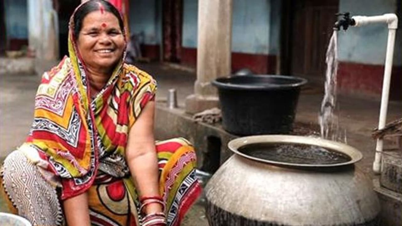 Jal Jeevan Mission: ओडिशा को मिली 831 करोड़ की ग्रांट, 35 लाख घरों में हैं यहां नल Jal Jeevan Mission: ओडिशा को मिली 831 करोड़ की ग्रांट, 35 लाख घरों में हैं यहां नल