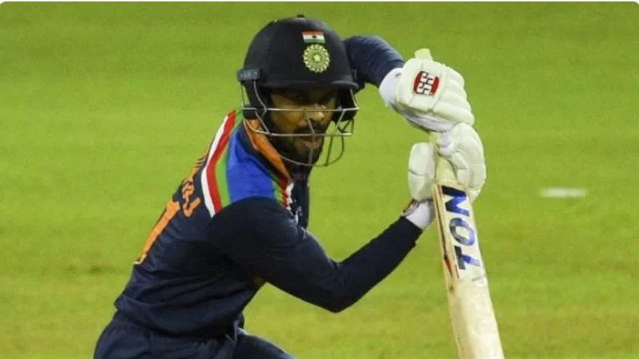 India vs Sri Lanka: ருதுராஜ் கெய்க்வாட் ஏன் ஆடல..? கேப்டன் ரோஹித் சர்மா விளக்கம் India vs Sri Lanka: ருதுராஜ் கெய்க்வாட் ஏன் ஆடல..? கேப்டன் ரோஹித் சர்மா விளக்கம்