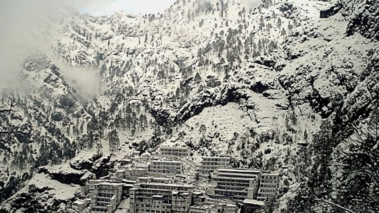 ಶ್ರೀರಾಮನಿಗಾಗಿ ನವರಾತ್ರಿಯ 9 ದಿನಗಳು ಉಪವಾಸ ಆಚರಿಸಿದ ವೈಷ್ಣೋ ದೇವಿ! ಶ್ರೀರಾಮನಿಗಾಗಿ ನವರಾತ್ರಿಯ 9 ದಿನಗಳು ಉಪವಾಸ ಆಚರಿಸಿದ ವೈಷ್ಣೋ ದೇವಿ!