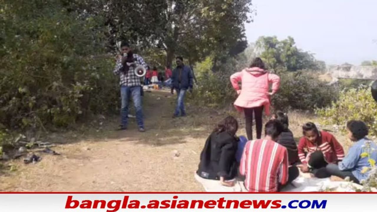 অযোধ্যায় দাপিয়ে বেড়াচ্ছে দাঁতালের দল, নতুন বছরেই বুনো হাতির হামলার ভয়ে তটস্থ পুরুলিয়ার পর্যটকেরা