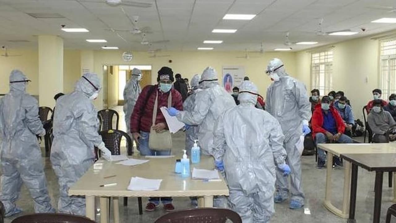 Mumbai में कोरोना ने डराया, 24 घंटे के अंदर ही 10,860 नए केस, दो की मौत