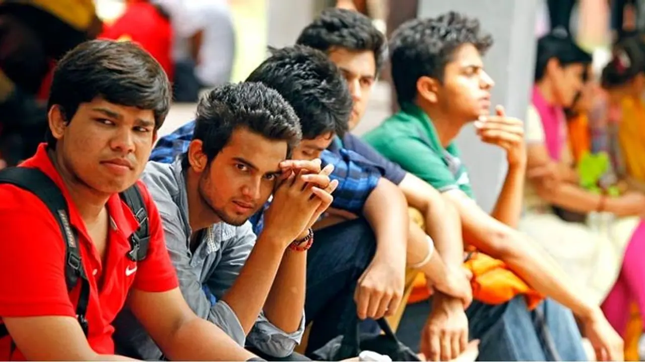 छात्रों को रास नहीं आ रहे एमपी के कॉलेज, काउंसलिंग के बाद भी चार लाख सीटें खाली, अब मिलेगा सीधा प्रवेश छात्रों को रास नहीं आ रहे एमपी के कॉलेज, काउंसलिंग के बाद भी चार लाख सीटें खाली, अब मिलेगा सीधा प्रवेश