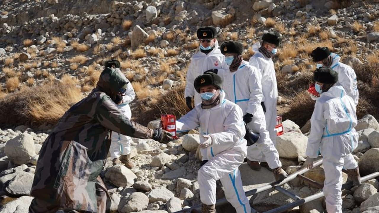 Indian Army Day पर सेना के एक वीडियो को लेकर कांग्रेस हुई ट्रोल, BSF और आर्मी में अंतर समझा रहे यूजर