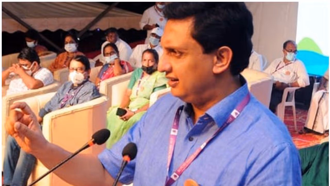 പൊതുമരാമത്ത് നിർമ്മാണങ്ങൾക്ക് ഇനി സംയുക്ത ടെൻഡർ നൽകുമെന്ന് മന്ത്രി റിയാസ്